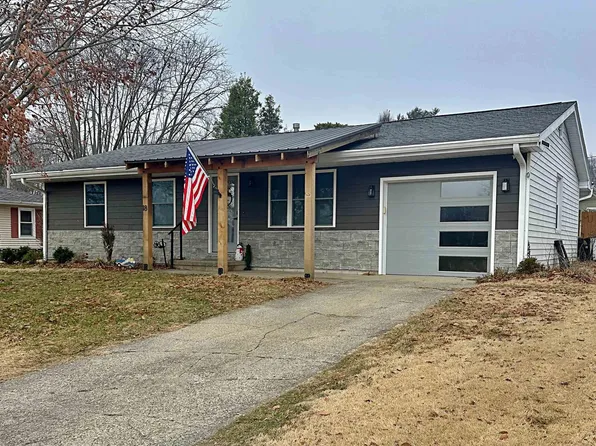 18 Lynwood Dr, Washington, IN 47501