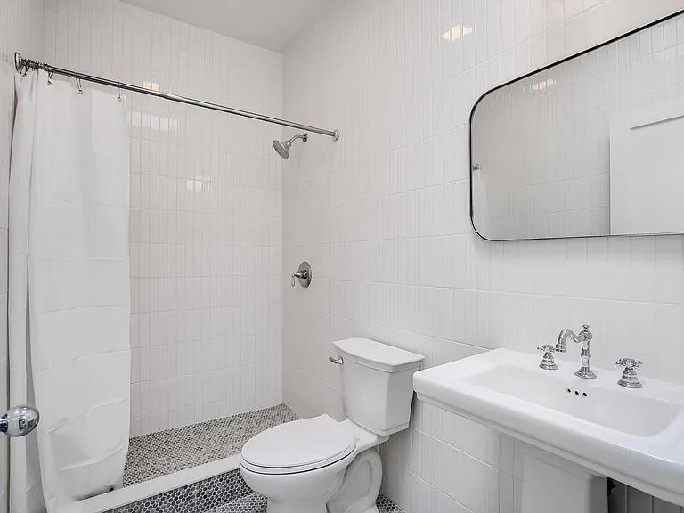 673 Broadway #5 — Photo 7