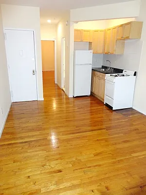 Rented by New York Residence | media 42