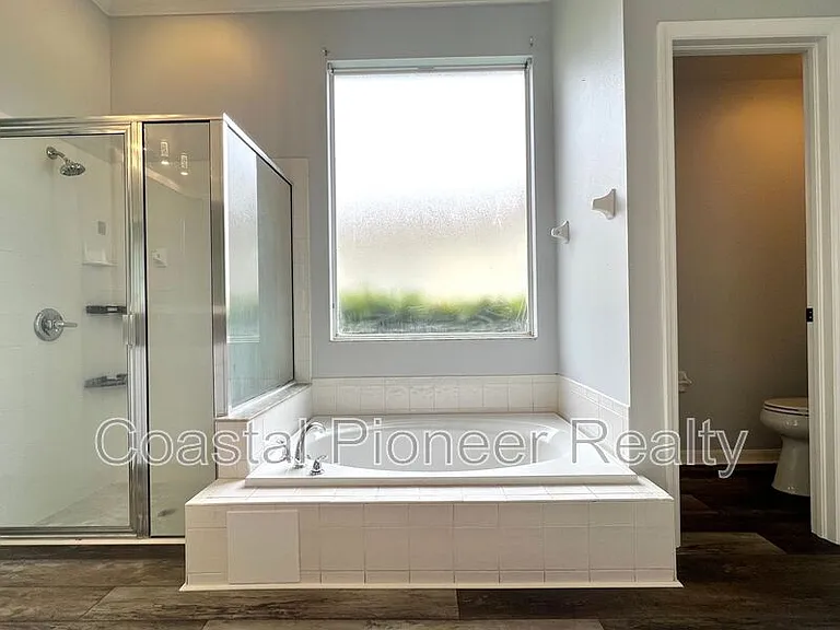 18111 Sugar Brooke Dr — Photo 20