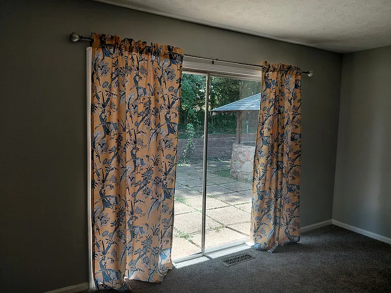 4483 Riverwood Cir — Photo 14