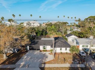 1762 Bayshore Blvd, Dunedin, FL 34698