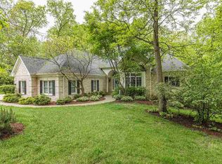 16 White Oak Dr, Coal Valley, IL