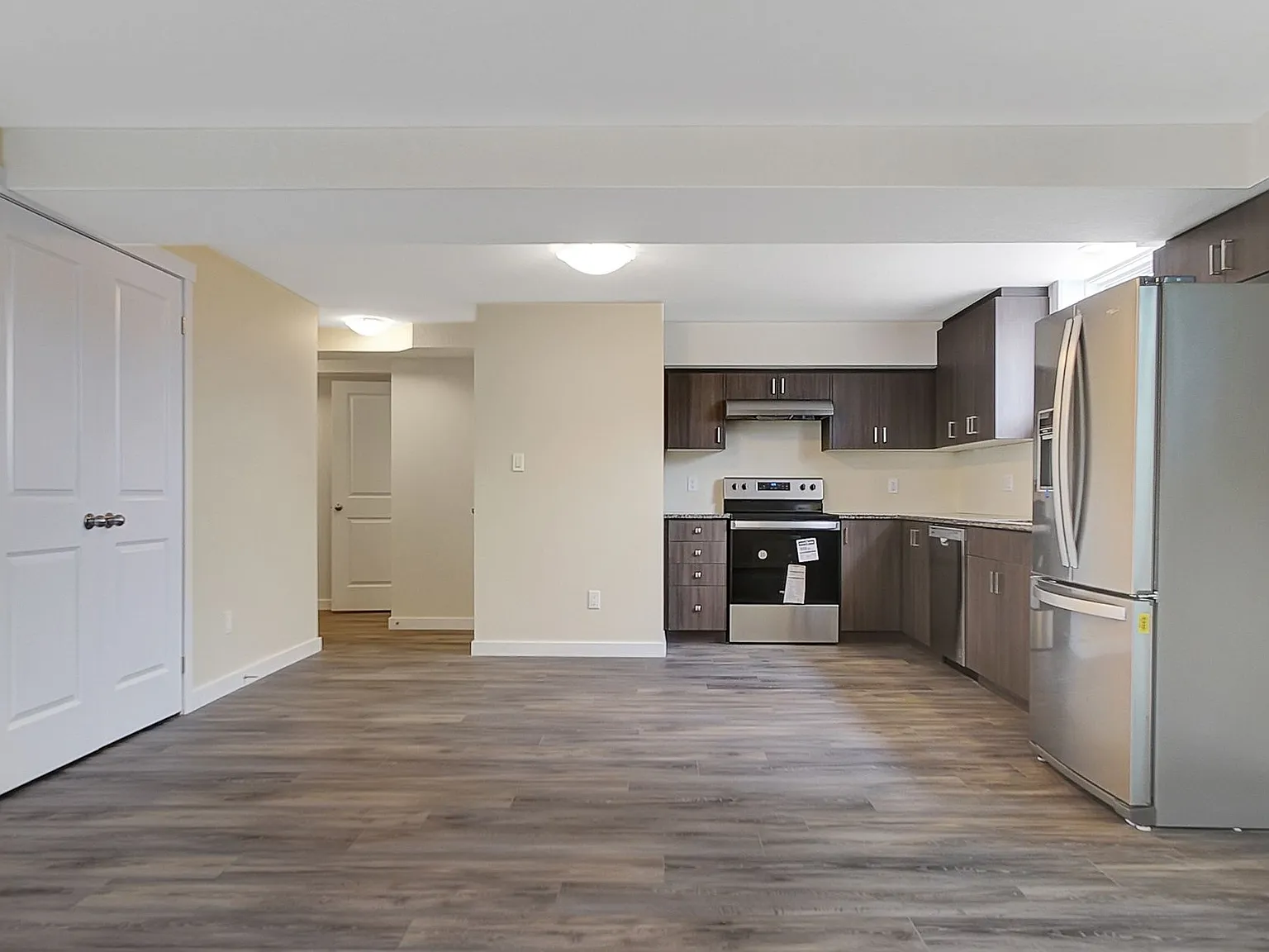 172 Newman Drive Cambridge — Photo 3