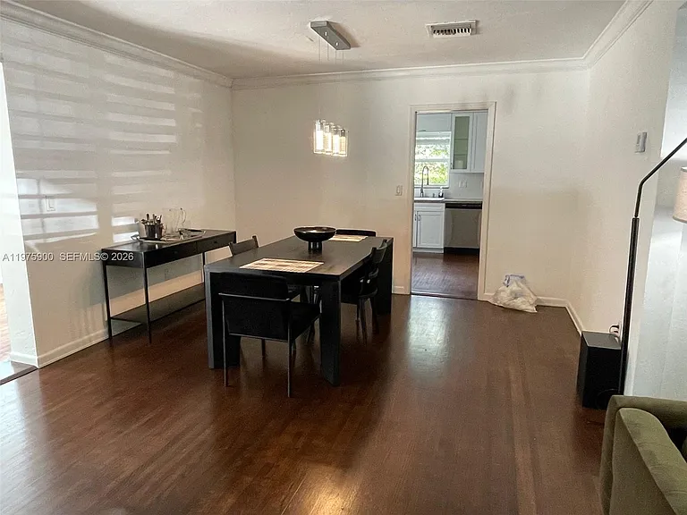 1420 Baracoa Ave — Photo 3