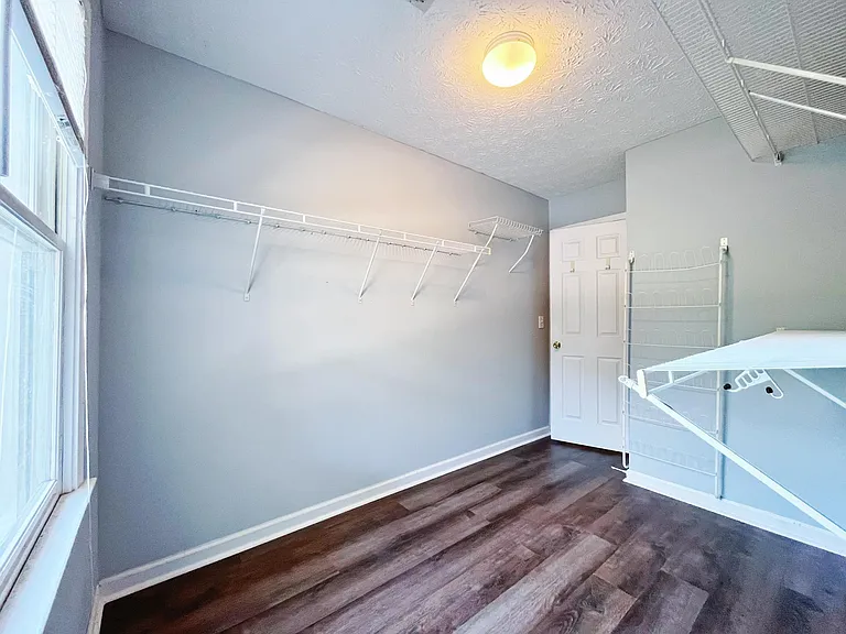 3060 Oak Meadow Dr — Photo 25