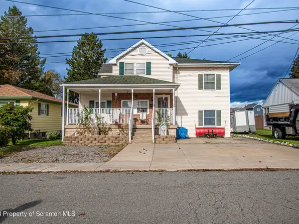 136 East St, Archbald, PA 18403