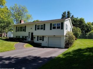 57 Juniper St, Bangor, ME 04401