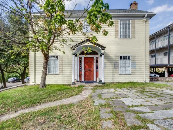 706 E Dean Keeton St, Austin, TX 78705