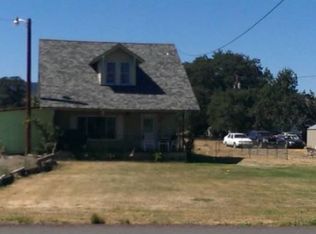 1694 Tucker Rd, Hood River, OR 97031