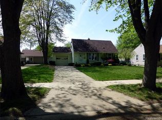 1324 Minnesota Ave, Marysville, MI