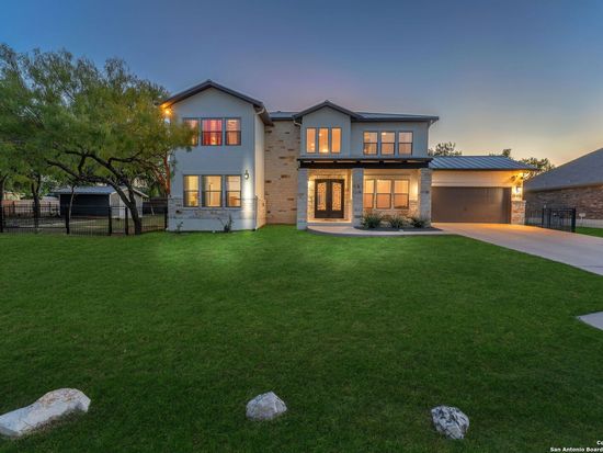 15513 Hill Ln, Selma, TX 78154
