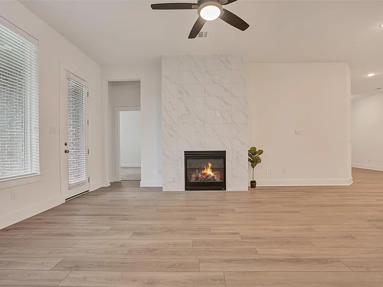 6027 Churchill Springs Ln — Photo 15