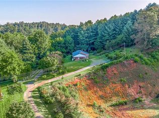 3028 W Us Highway 421, Millers Creek, NC 28697