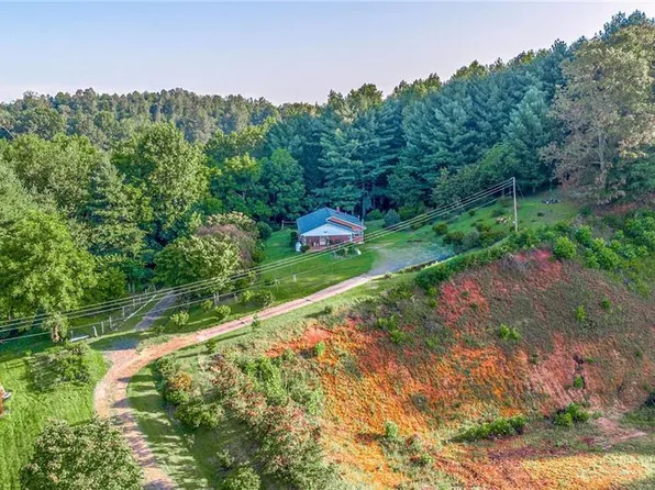 3028 W Us Highway 421, Millers Creek, NC 28697