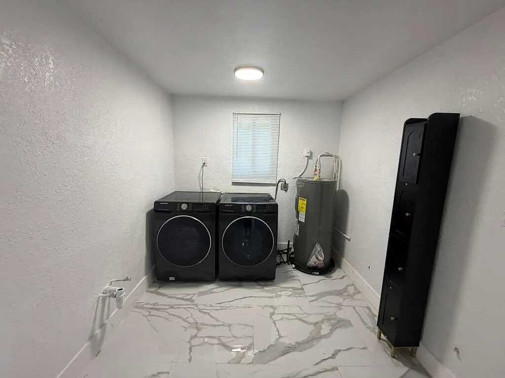 3 bed, 2.0 bath, 1684 sqft, $3,500 — Photo 4