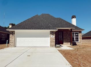 4810 Pin High Cir, Shreveport, LA 71107