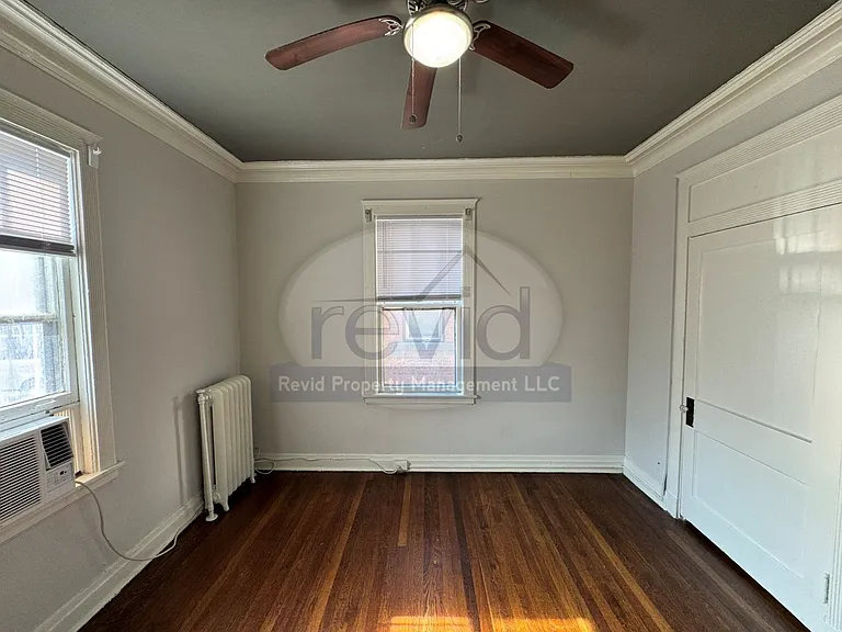 The Broadmoor Apartments — Photo 13