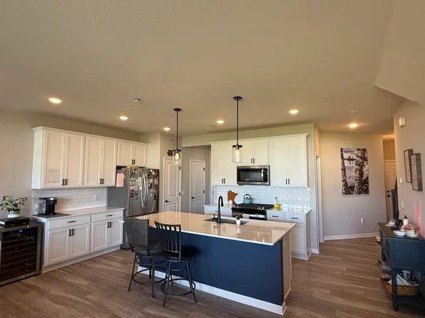 2661 Paddock Path, Shakopee, MN 55379