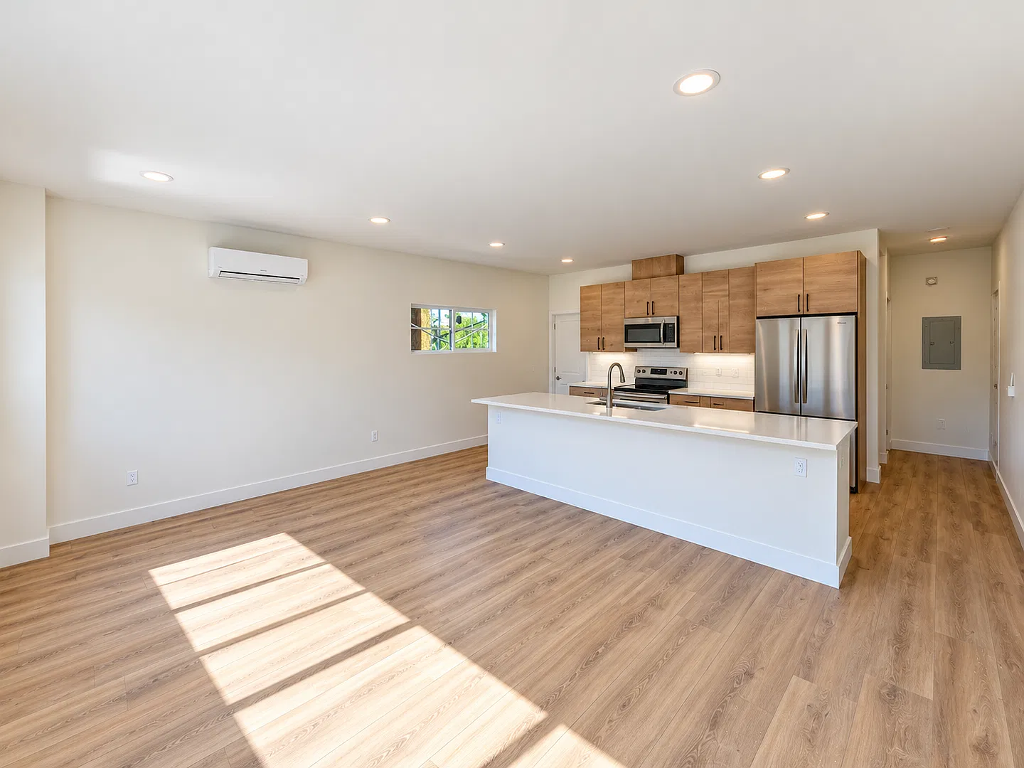 2149 Balboa Ave — Photo 1