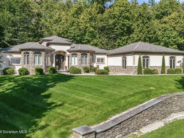 1004 Oakford Rd, Waverly, PA 18471