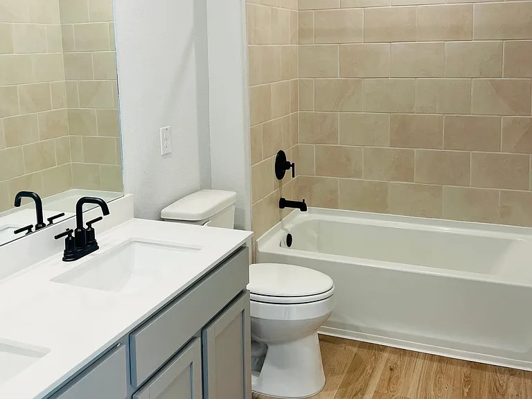 14607 Emerio Dr — Photo 14