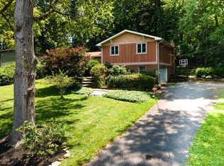 91 Chardonnay Dr, Morgantown, WV 26508