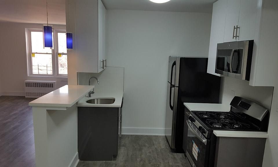 1st image of 9425 57th Ave APT 6H
