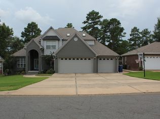 34 Masters Place Dr, Maumelle, AR 72113
