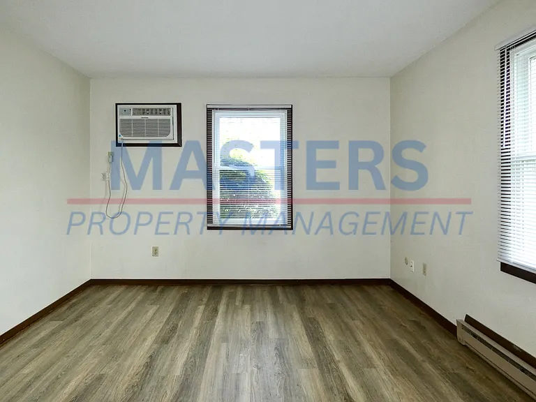 802 Three Meadows Dr — Photo 10