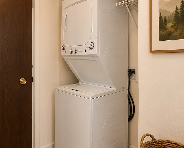 Minor Tower Apartments - Located in Eastlake — Photo 127