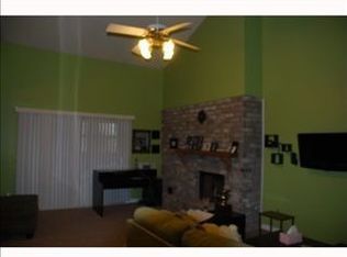 2 Heritage Ln, New Orleans, LA 70114