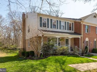 6015 Kerrwood St, Burke, VA 22015