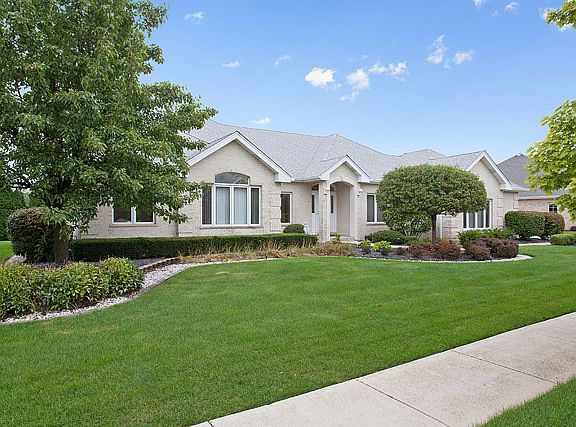 2nd image of 1243 Abbey Oaks Dr