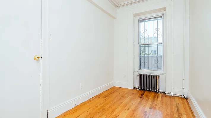Rented by Nooklyn NYC LLC | media 17