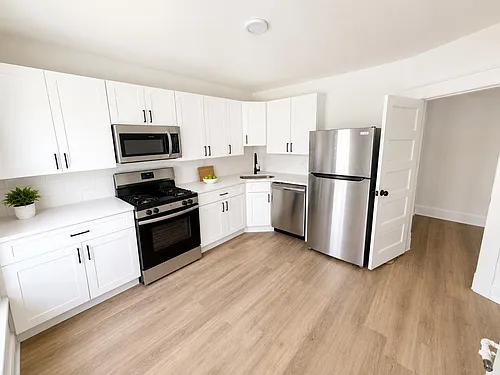 304 Johnson St Photo 1