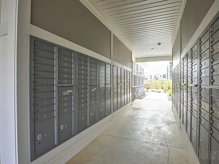 Dodson Pointe Apartment Homes — Photo 61