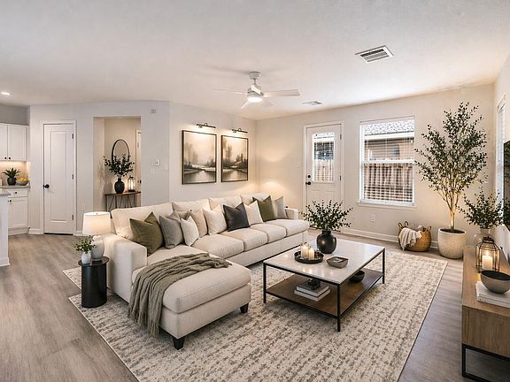 3rd image of 1010 Hummingbird Point Ln