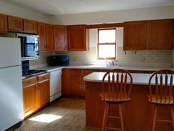 5th image of 1813 Arbor Ave