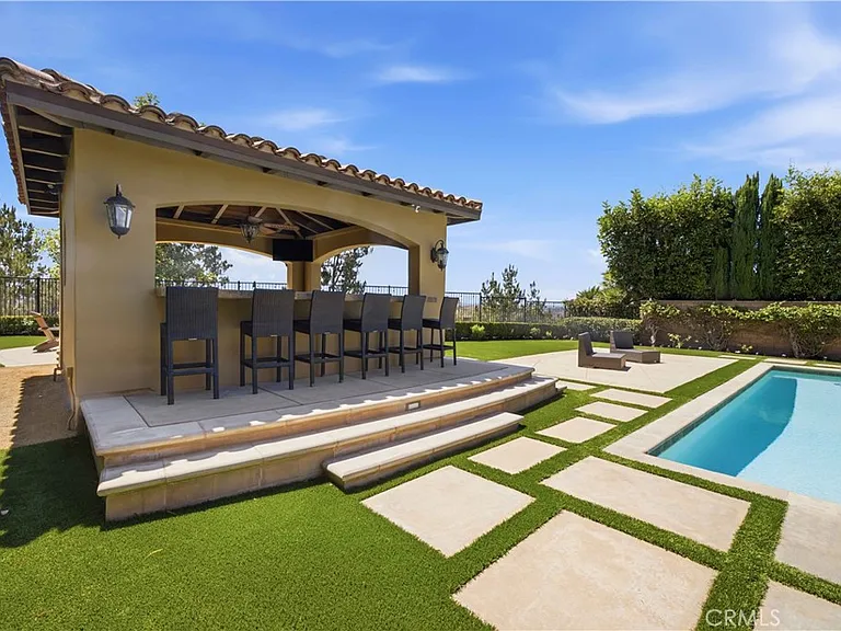 17 Sandalo Ct — Photo 36