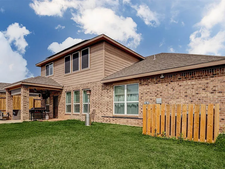 22127 Roxanne Field Ln — Photo 39