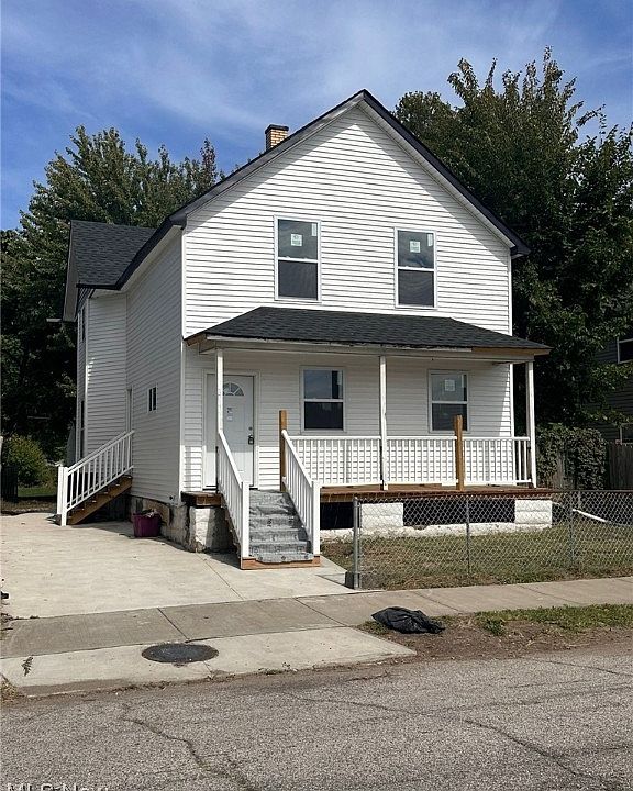 2nd image of 3114 Vega Ave