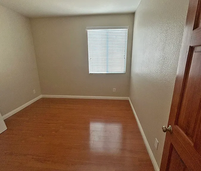 12982 Dos Palmas Rd — Photo 21