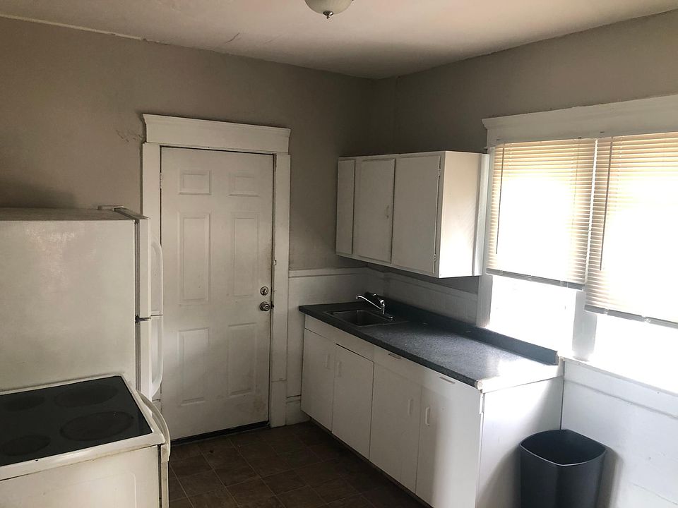 1st image of 247 Cross St