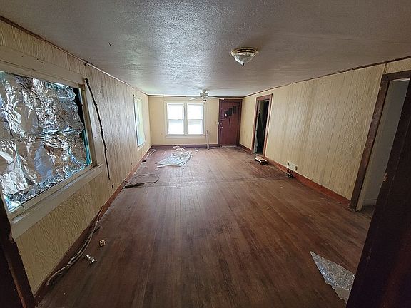 5th image of 213 N Konawa St