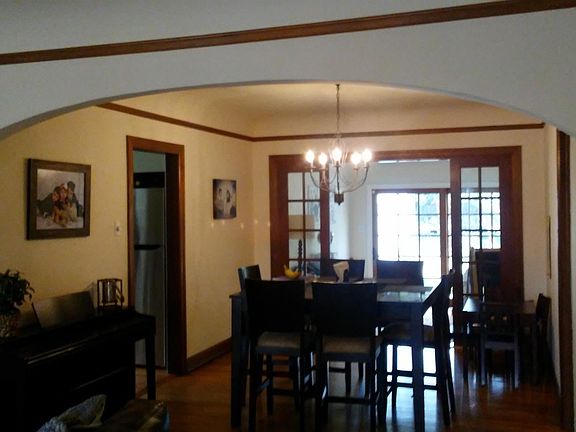 2nd image of 2059 Stratford Ave