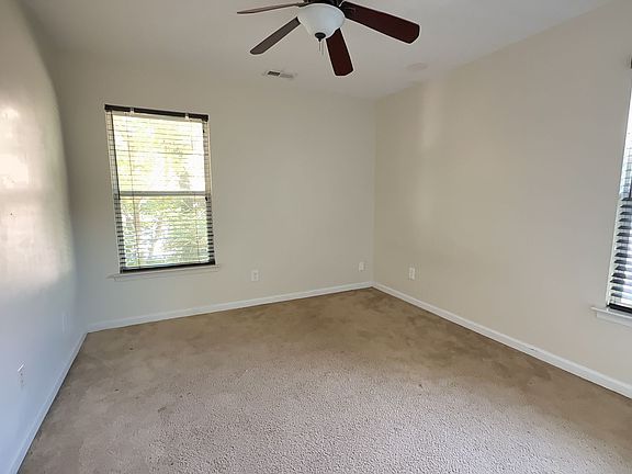 5th image of 3605 Shell Rd