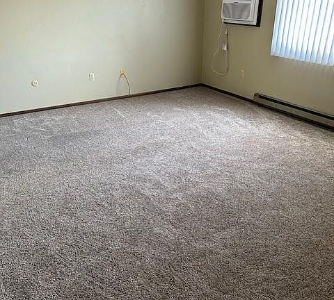 4th image of 4835 W 5th St #6