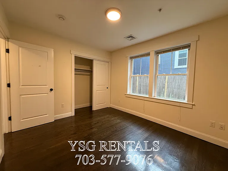 24 Sunset St #1 — Photo 11