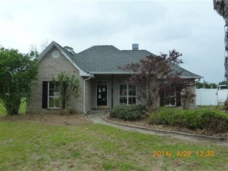 1st image of 10080 River Run Estates Dr